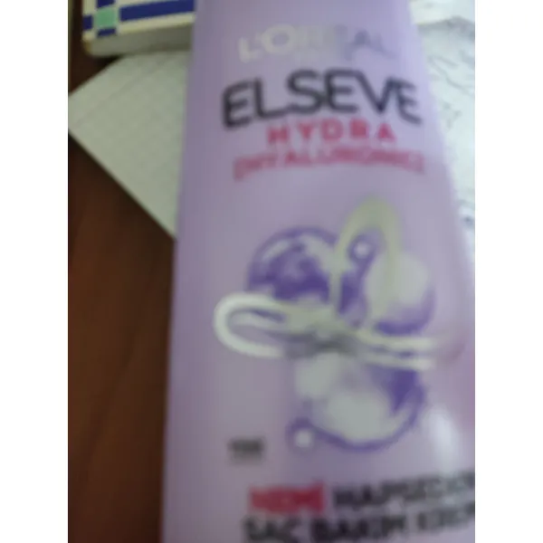 L'Oréal Paris Elvive Hydra [Hyaluronic] Moisture-Locking Hair Care Cream