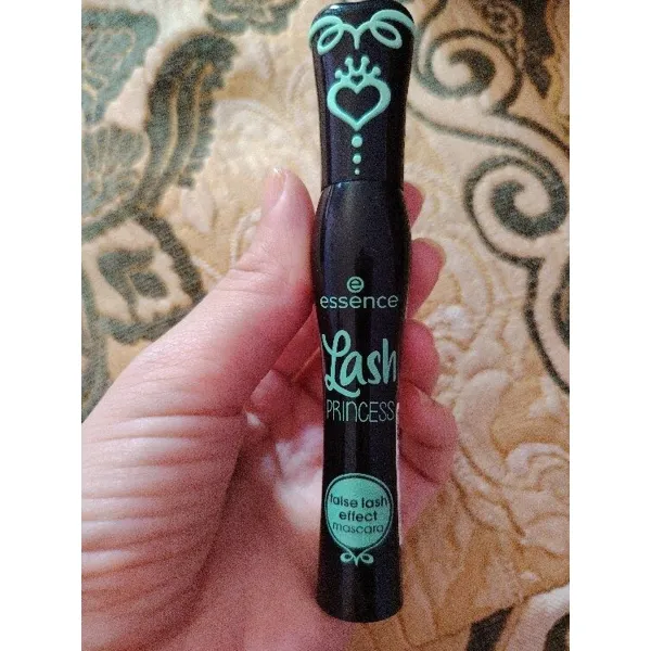 Essence Lash princess